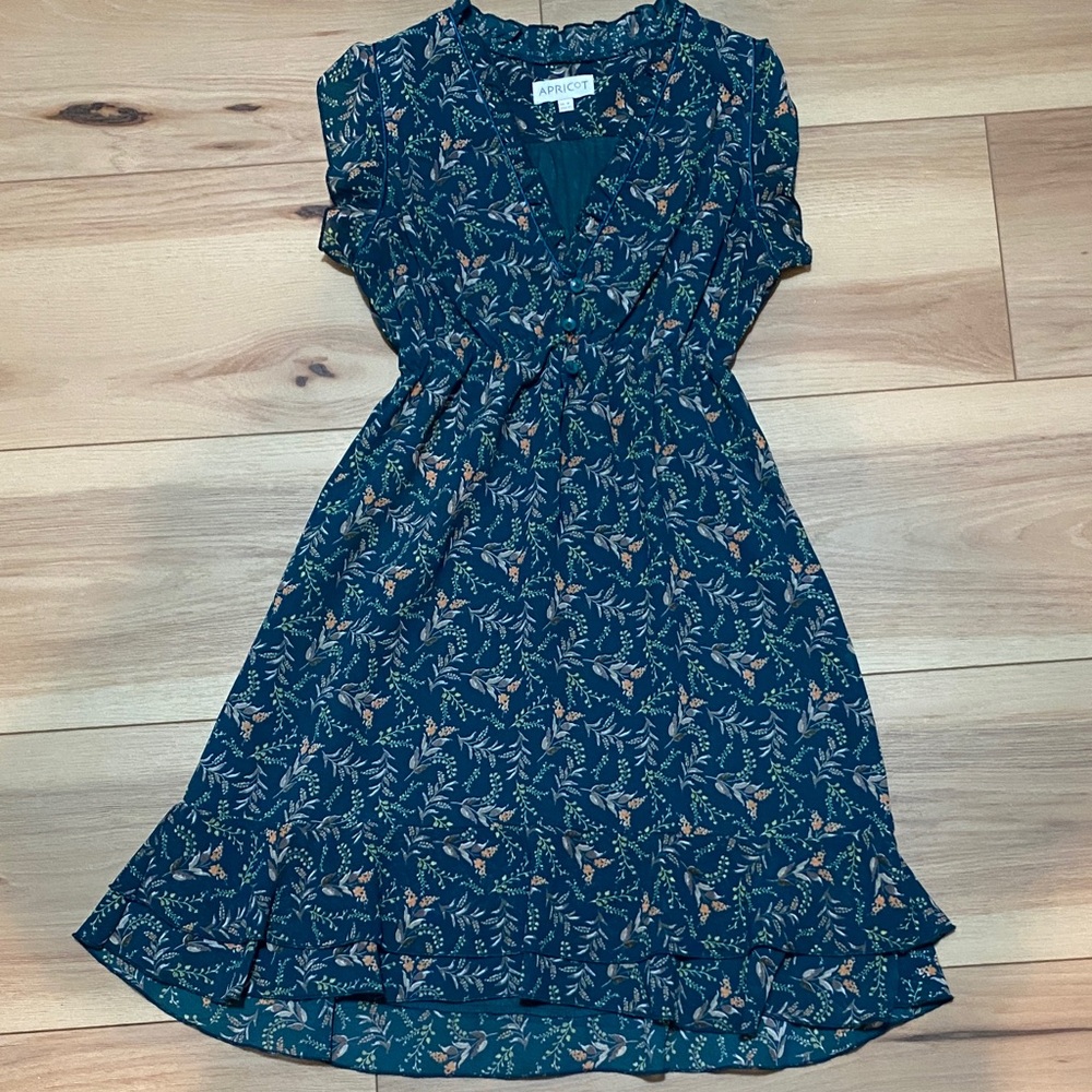 Apricot Green Leaf Print Dress